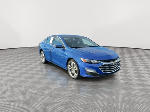 Used 2023 Chevrolet Malibu LT image 3