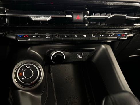 Used 2024 Alfa Romeo Tonale Ti w/ Active Assist Package image 17