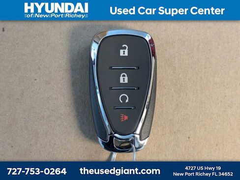 Used 2025 Chevrolet Trax LT w/ Driver Confidence Package FWD image 36