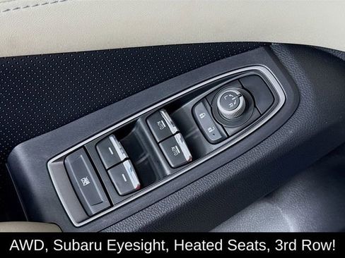 Used 2022 Subaru Ascent Limited w/ Technology Package image 18