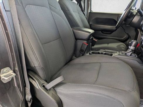 Used 2022 Jeep Wrangler Unlimited Sport AWD/4WD image 20