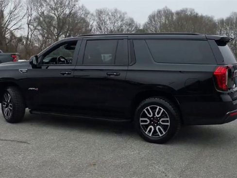 Certified 2021 GMC Yukon XL AT4 image 6