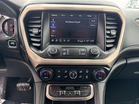 Used 2022 GMC Acadia Denali AWD/4WD image 23