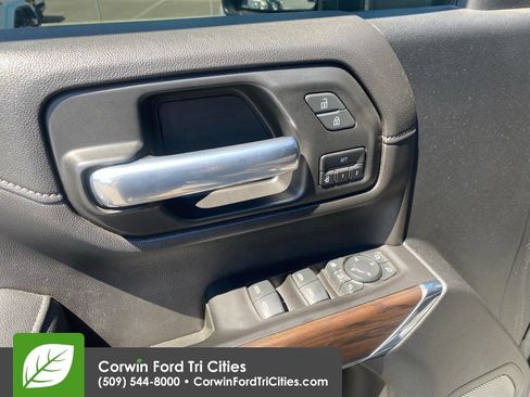 Used 2021 GMC Sierra 2500 SLT w/ SLT Premium Package AWD/4WD image 8