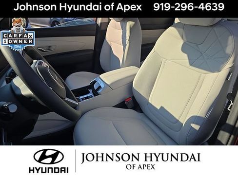 Certified 2025 Hyundai Tucson SE FWD image 23