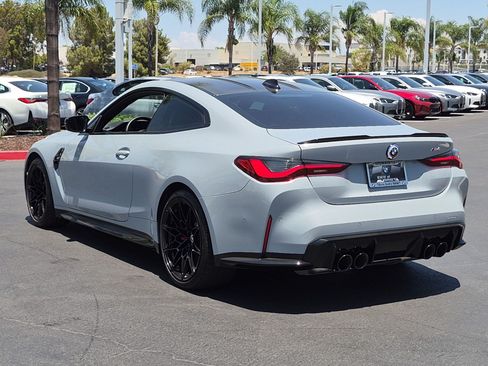 Used 2022 BMW M4 Coupe w/ Executive Package RWD image 8