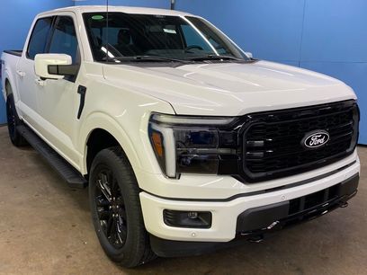 New 2025 Ford F150 Lariat w/ Equipment Group 502A High