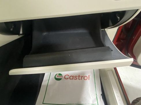 Used 2022 Volvo XC60 B5 Momentum w/ Climate Package image 29