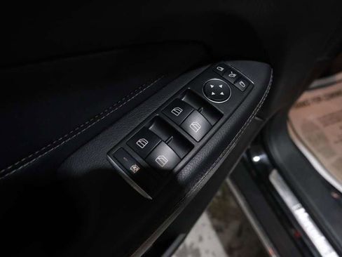 Used 2018 Mercedes-Benz GLS 450 4MATIC w/ Premium Package image 20