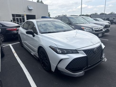 Used 2021 Toyota Avalon TRD FWD image 4