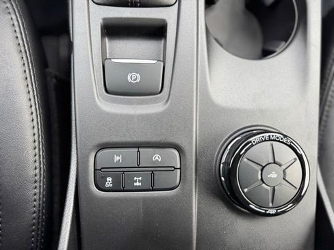 New 2025 Ford Ranger Lariat w/ Black Appearance Package image 19