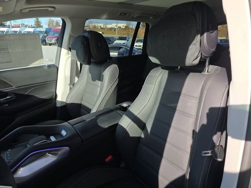 New 2026 Mercedes-Benz GLS 450 4MATIC image 19