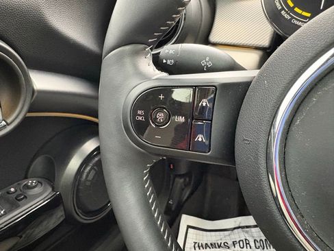 Used 2024 MINI Cooper SE image 30