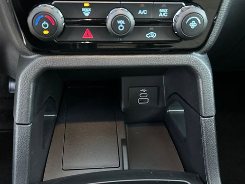 New 2025 Ford Ranger XLT w/ FX4 Off-Road Package image 34