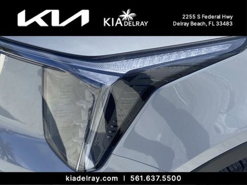 New 2026 Kia Sorento S image 6