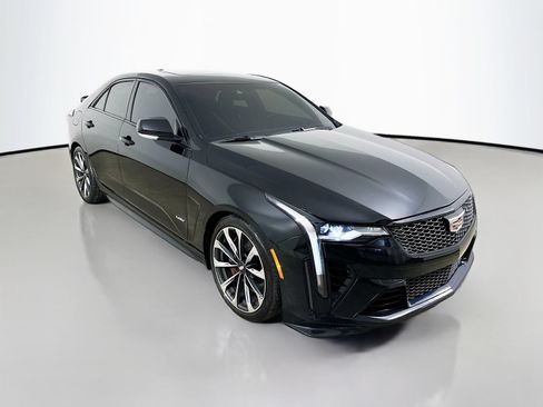 Used 2023 Cadillac CT4 V Blackwing w/ Driver Assist Package RWD image 3