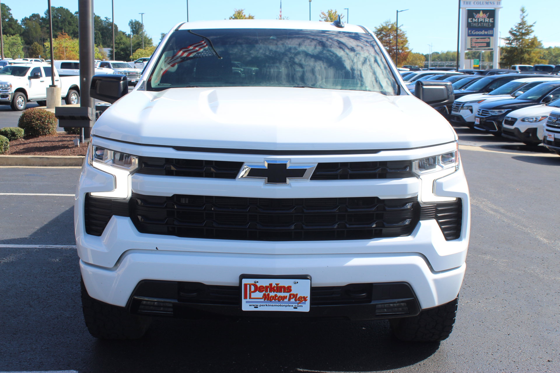 Used 2023 Chevrolet Silverado 1500 RST w/ Z71 Off-Road Package AWD/4WD image 3
