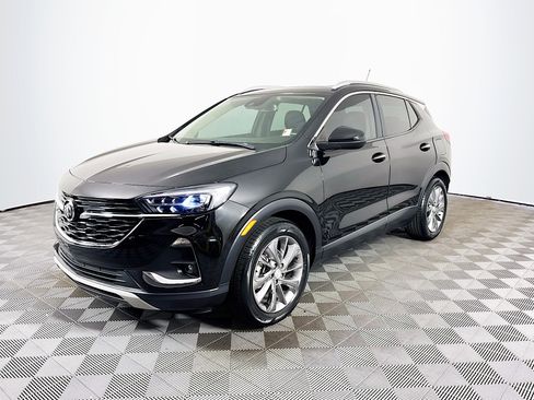 Certified 2020 Buick Encore GX Essence w/ Experience Buick Package image 3