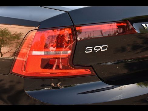 Used 2017 Volvo S90 T5 Momentum w/ Vision Package FWD image 48