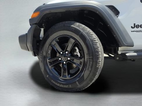 Used 2022 Jeep Wrangler Unlimited Sport AWD/4WD image 41
