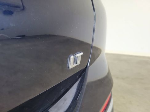 Used 2020 Chevrolet Equinox LT FWD image 9