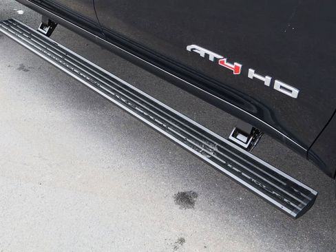 New 2026 GMC Sierra 2500 AT4 w/ AT4 Premium Plus Package image 6