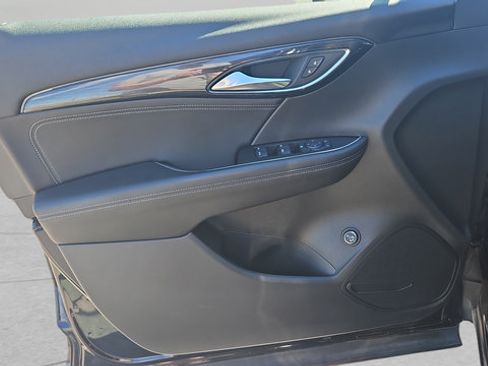 Used 2021 Buick Envision Preferred FWD image 16