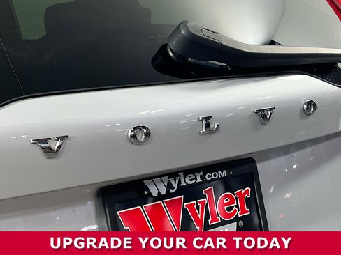 Used 2020 Volvo XC90 T6 Momentum image 33