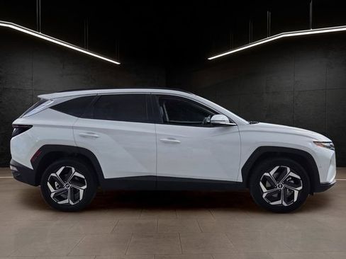 Used 2024 Hyundai Tucson Limited AWD/4WD image 8