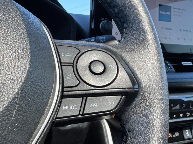 Used 2023 Toyota RAV4 XSE AWD/4WD image 18