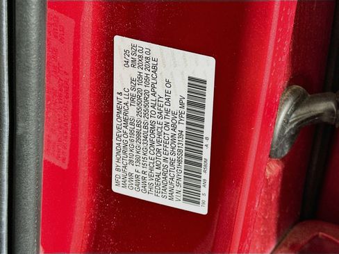 Used 2025 Honda Pilot Elite image 12