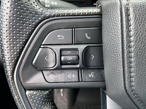 Used 2025 Toyota Tacoma SR RWD image 19