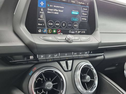 Used 2021 Chevrolet Camaro SS RWD image 15