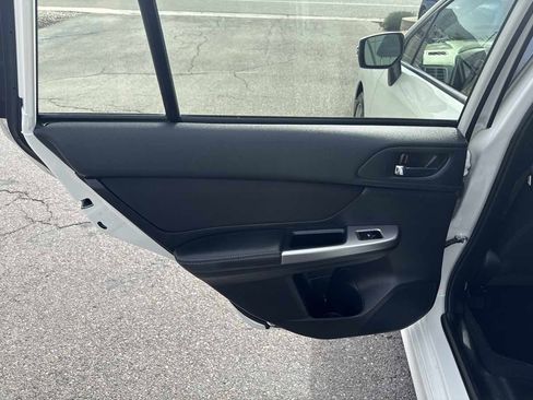 Used 2016 Subaru Impreza 2.0i Sport Premium AWD/4WD image 12