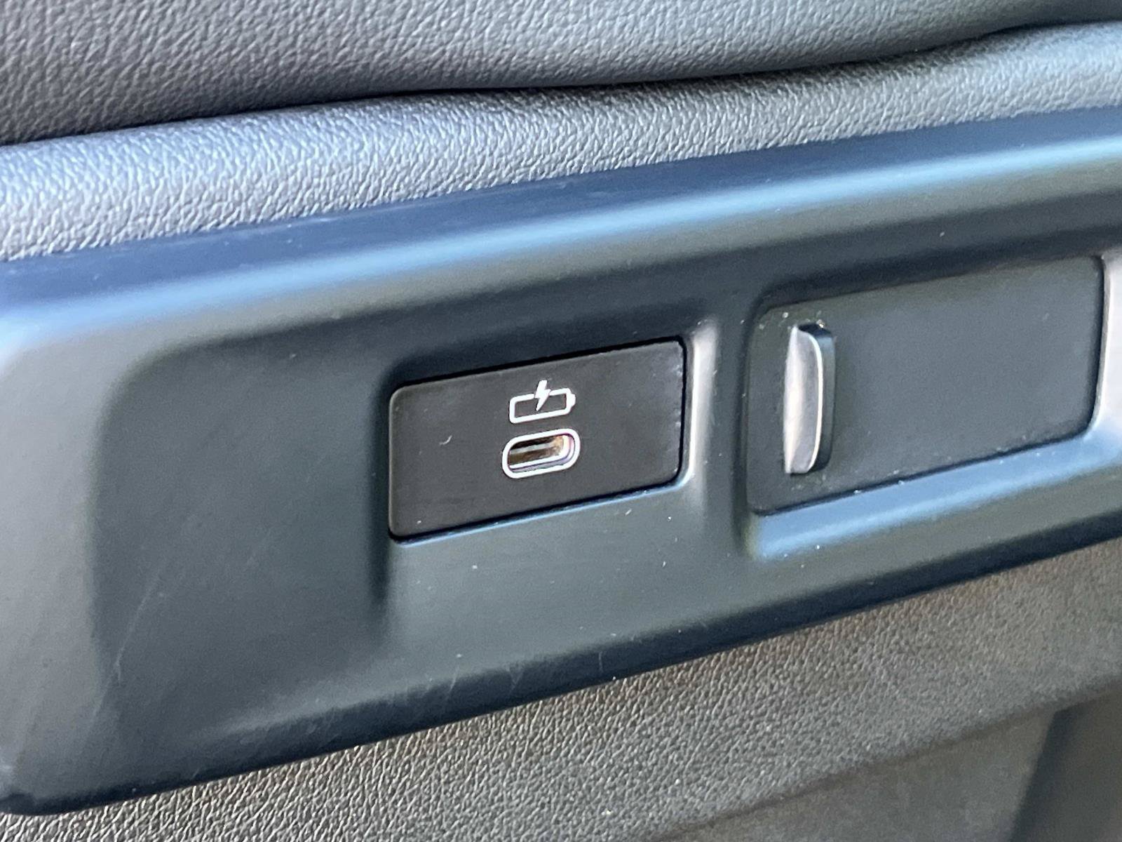 Used 2021 BMW X5 sDrive40i w/ Premium Package 2 RWD image 22