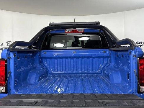 New 2025 Chevrolet Colorado Trail Boss w/ Midnight Edition image 9