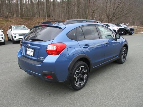 Used 2015 Subaru Crosstrek 2.0i Premium image 5