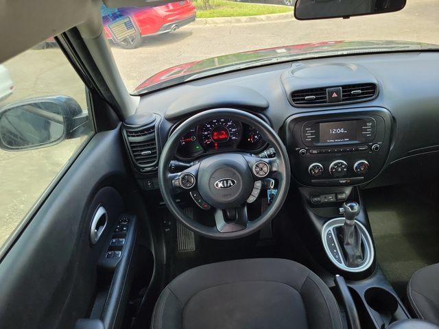 Used 2018 Kia Soul FWD image 10