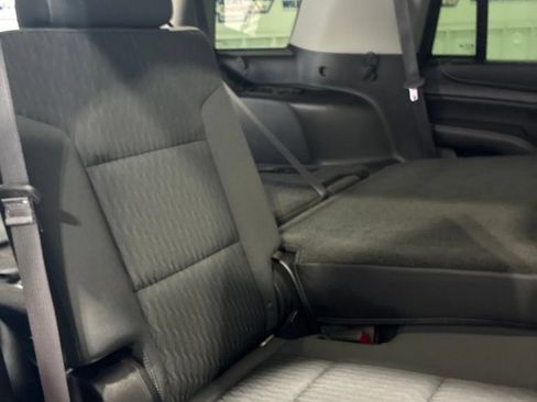 Used 2015 GMC Yukon SLE w/ Convenience Package AWD/4WD image 35