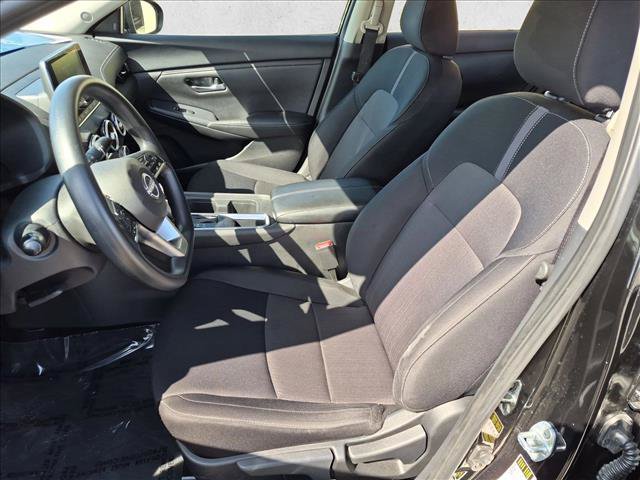 Used 2024 Nissan Sentra SV FWD image 16