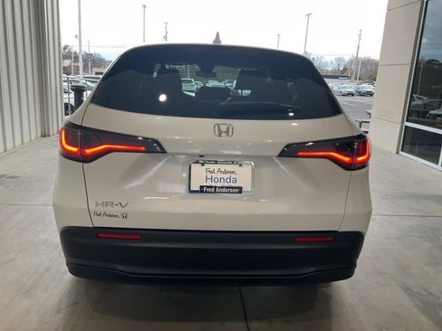 New 2026 Honda HR-V LX image 18