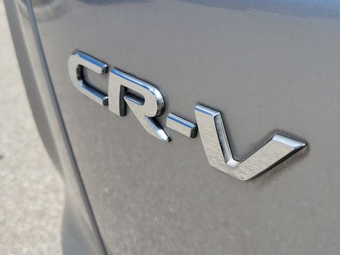 Used 2018 Honda CR-V EX image 8