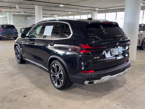 Used 2026 BMW X5 xDrive50e w/ Executive Package AWD/4WD image 13