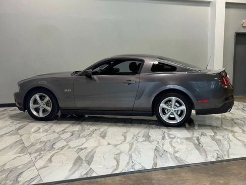 Used 2012 Ford Mustang GT image 10