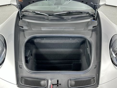 Certified 2026 Porsche 911 GT3 image 35