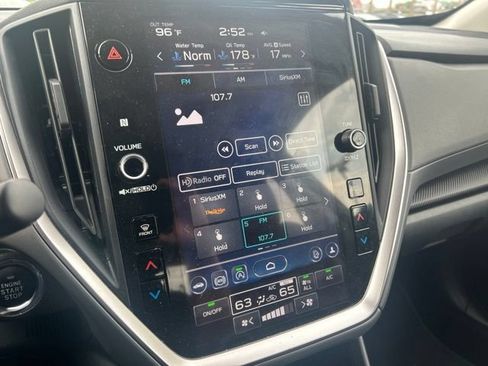 Certified 2025 Subaru Crosstrek 2.5i Premium AWD/4WD image 24