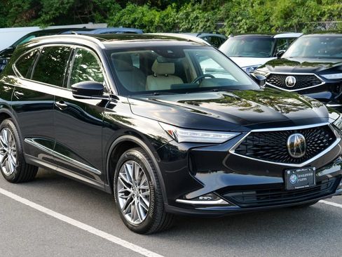 Used 2023 Acura MDX SH-AWD w/ Advance Package image 9