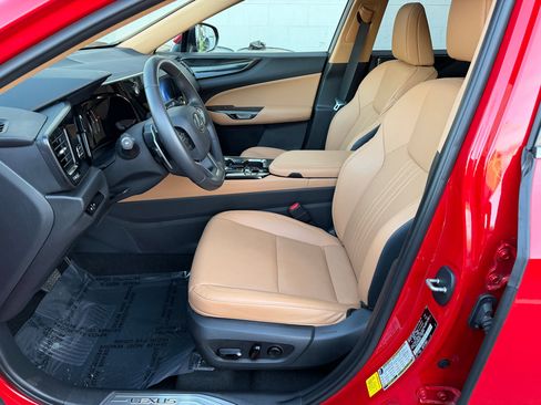 Used 2024 Lexus NX 350 AWD image 3