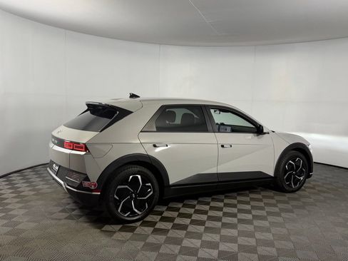 Used 2024 Hyundai Ioniq 5 SEL image 8