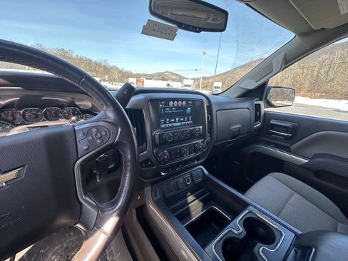 Used 2017 Chevrolet Silverado 1500 LT w/ All Star Edition image 10